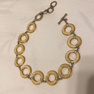Gorgeous Banana Republic chain ivory/ yellow necklace